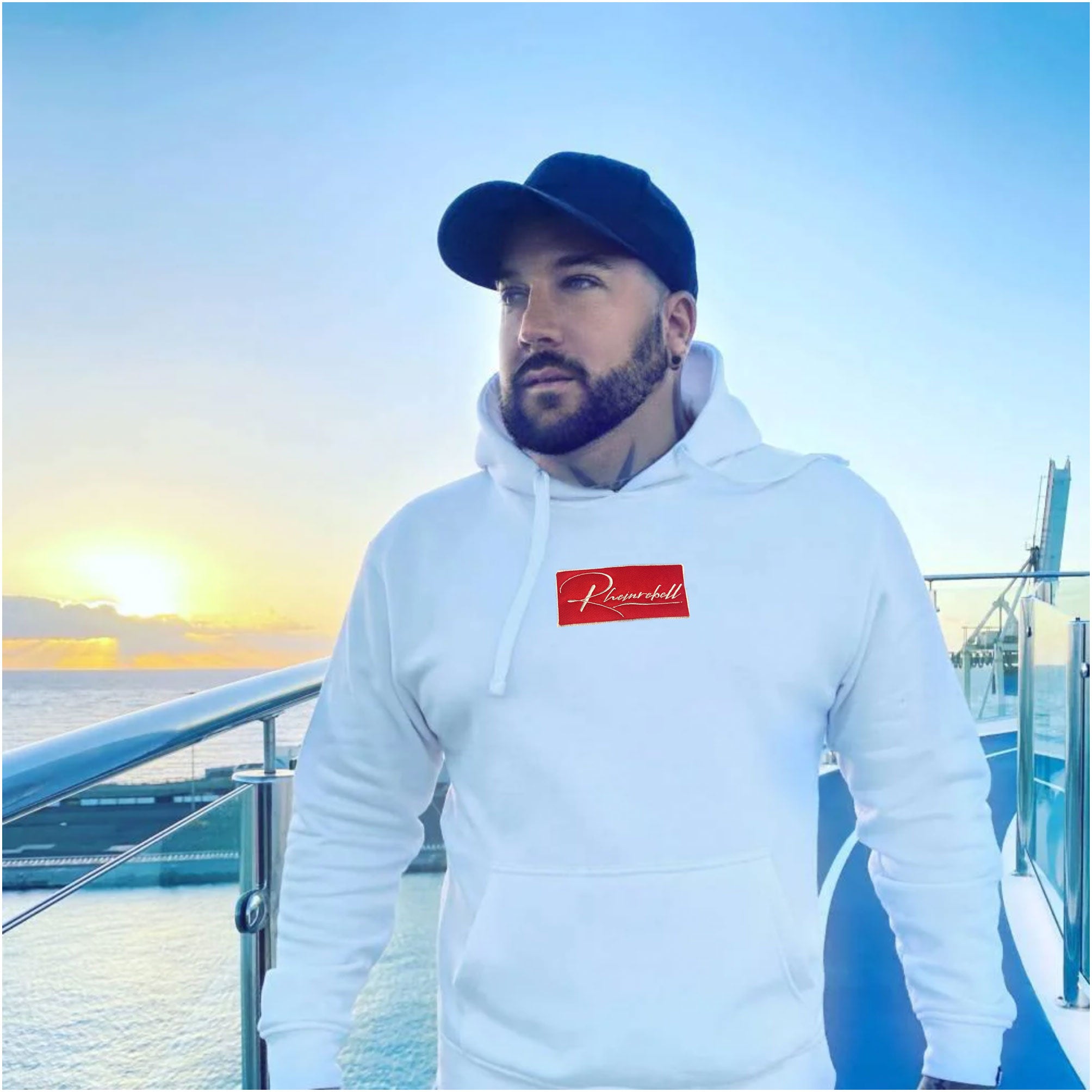 Hoodie White