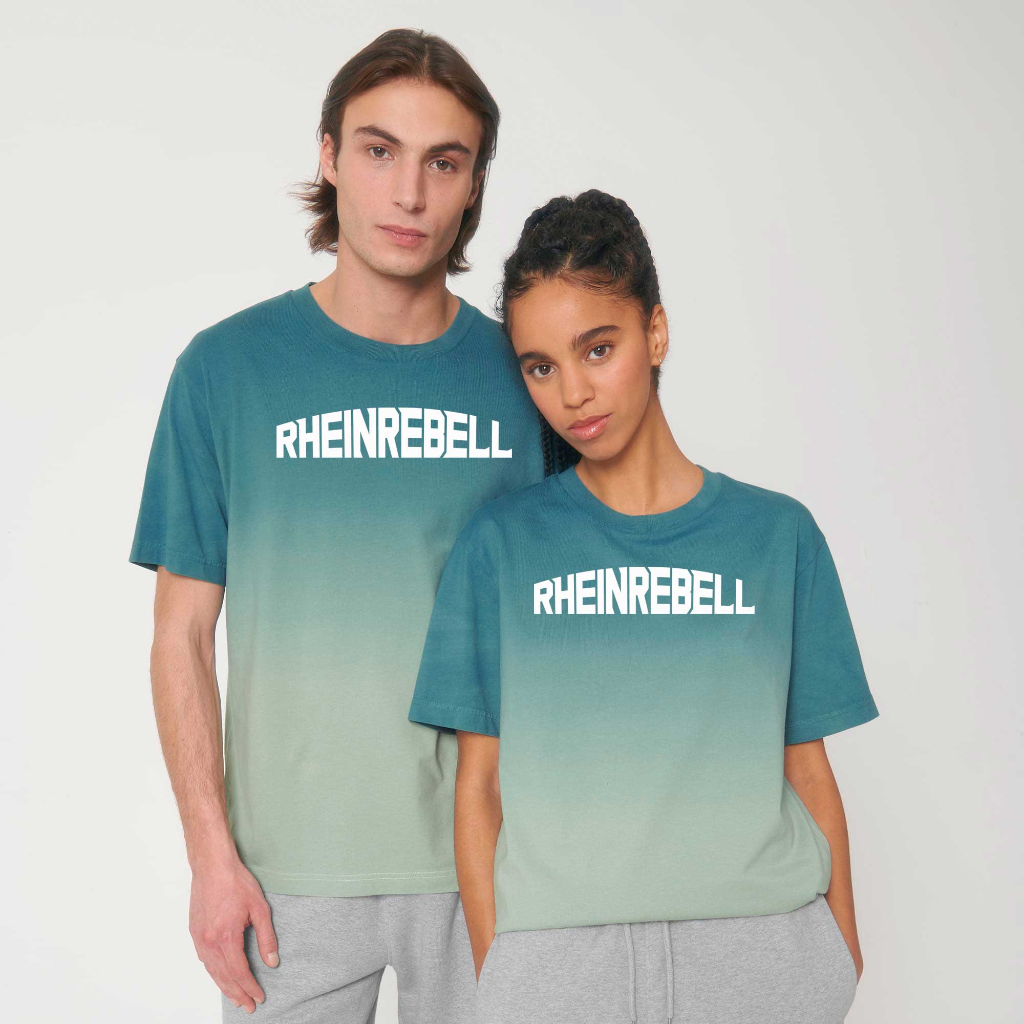 T-Shirt Dip Dye